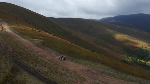Aerial View of Off Road Car at the Trail Mountains Attraction alt