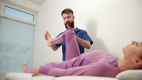 Knee Pain Patient Treatment Medical Doctor Massage Therapist alt