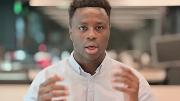 Portrait of Angry African Businessman Arguing Fighting alt