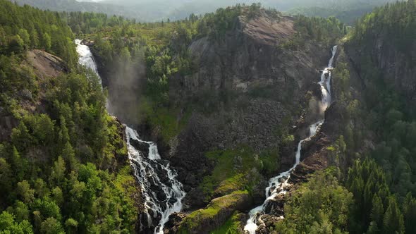 Latefossen Is One of the Most Visited Waterfalls in Norway and Is Located Near Skare and Odda alt