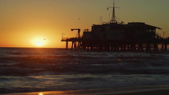 Santa Monica Pier at sunset alt