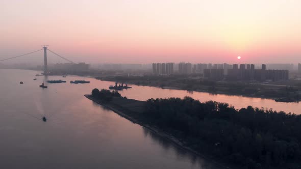 Sunrise of Yangtze River Bridge alt
