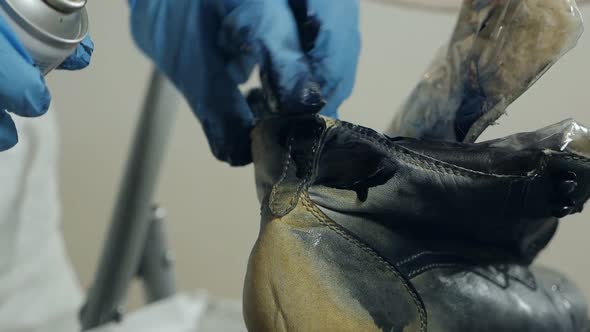 Painting and Restoration of Shoes at Home