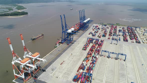 4k stock: Aerial view, top view cargo ship port in the export, import business