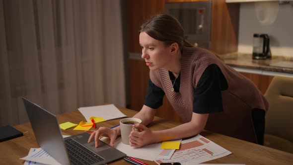 Business Woman Working From Home Caucasian Women Works From Home During the Coronavirus Crisis alt