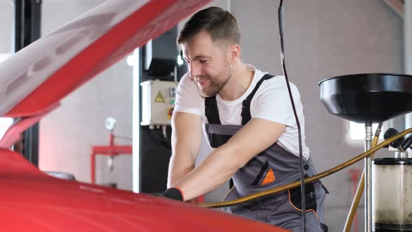 Regular Car Care Contributes to the Good Operation of the Car alt