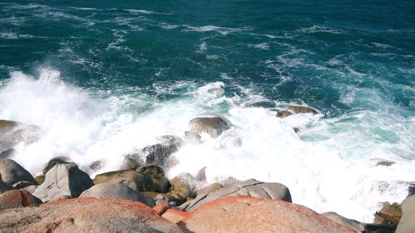 Granite Island Rocks Along the Coastline South Australia alt