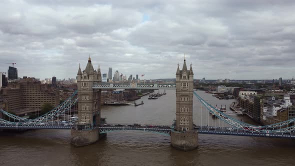Smooth Drone Footage of Tower Bridge While Cars are Moving