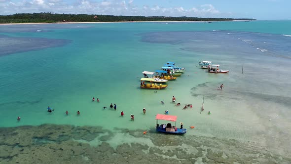Panoramic view of legendary beach at Northeast Brazil. alt