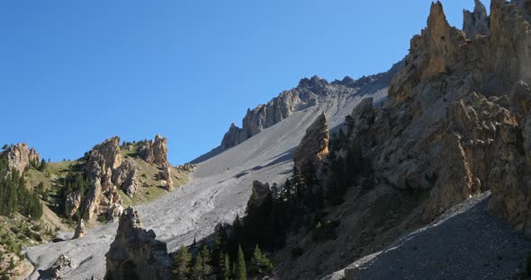 The Izoard pass, the Casse deserte, Queyras range, Hautes Alpes, France alt