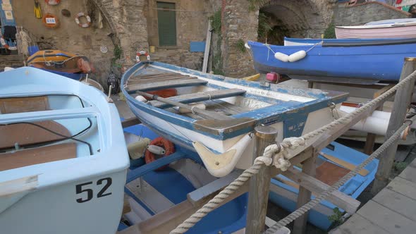 Boats workshop in Cinque Terre