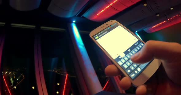 Writing a Message to Freind in Smartphone alt