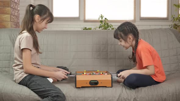 Soccer Game in the Room alt