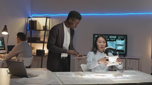 Engineers Working on Project in Virtual Reality alt