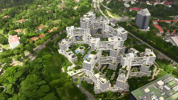 The Interlace Apartments in Singapore City alt