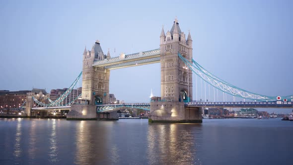 Timelapse of Tower Bridge London