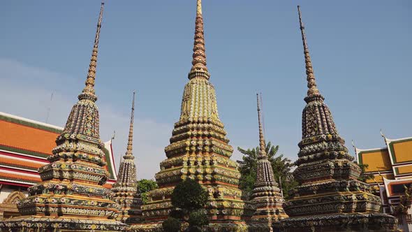 Temple in Bangkok, Thailand, Temple of the Reclining Buddha (aka Wat Pho, Wat Phra Chetuphon, Wat po alt