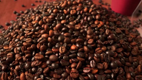 Falling Coffee Beans b Roll alt