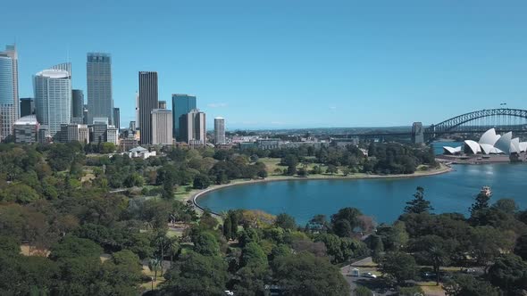 Aerial View of the Sydney Opera House  a Multivenue Performing Arts Centre alt