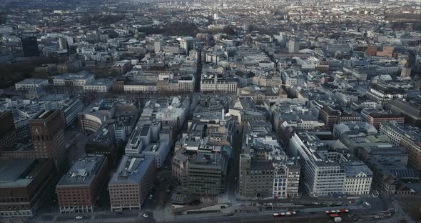 Wide Aerial shot of Oslo downtown centre, Norway alt