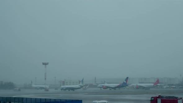Timelapse of Domodedovo Airport on winter day, Moscow alt