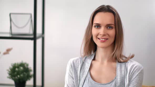 Adorable Blonde Lady Natural Beauty Nude Makeup Posing alt