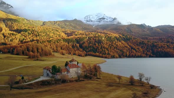 Amazing Autumn Forest in Mountains, Castle on Lake alt