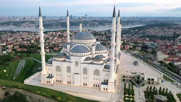 Camlıca Mosque and Panoramic Istanbul View