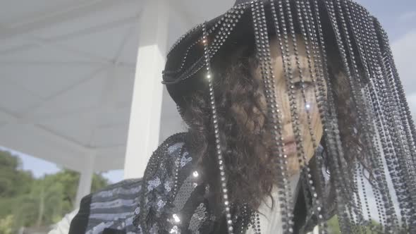 Fashion Woman Portrait alt