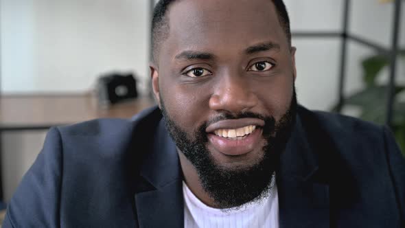 Closeup Video Portrait of an Attractive Confident Successful Intelligent African American Bearded alt