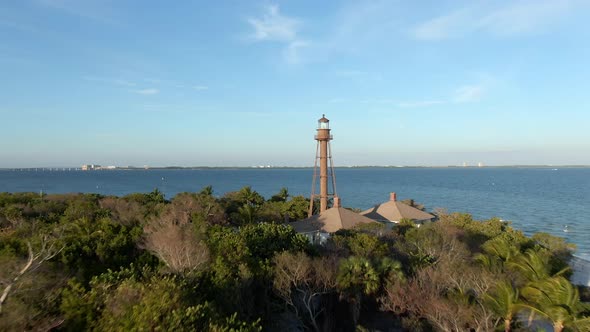 Sanibel Lighthouse Fly-by alt