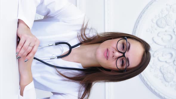 Consulting and Therapy Online alt