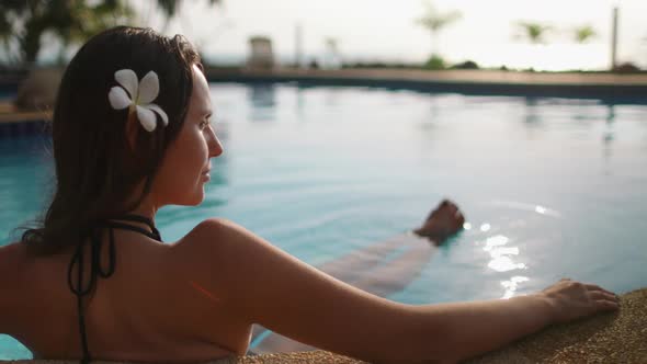 Bokeh Thai Pool Resort Woman Rest in Water