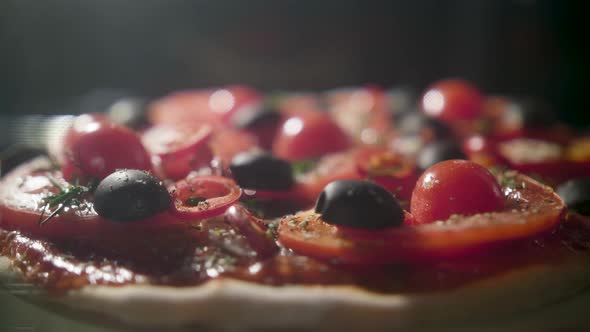Timelapse of Vegetarian Pizza Baking Full Heated Oven alt