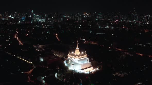 Aerial View of Wat Saket Golden Mount Temple in Bangkok Old Town in Thailand alt