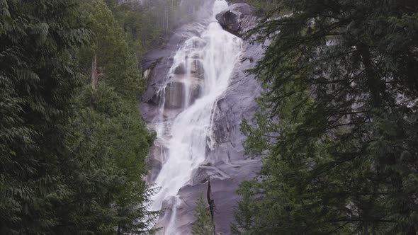 View of Shannon Falls and Water Rushing Down the Canyon alt