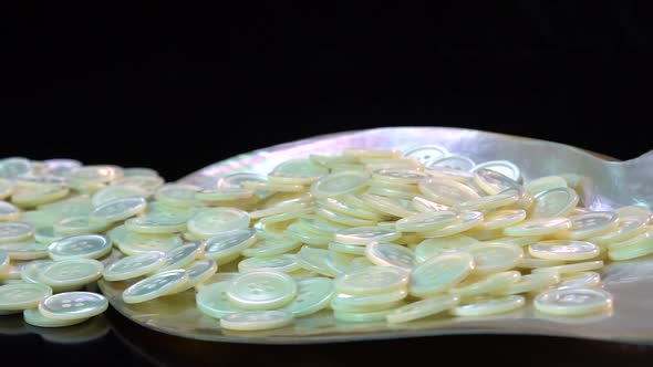 Shell And Pearl Buttons 3 alt