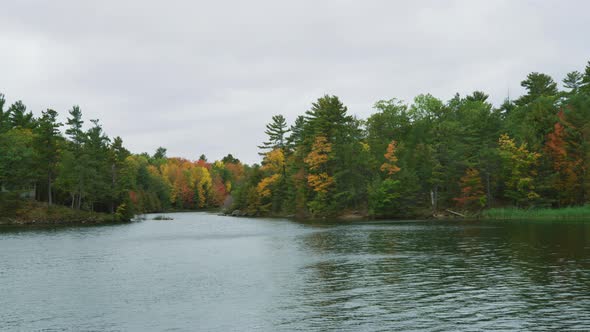 Autumn colors at the Thirty Thousand Islands alt