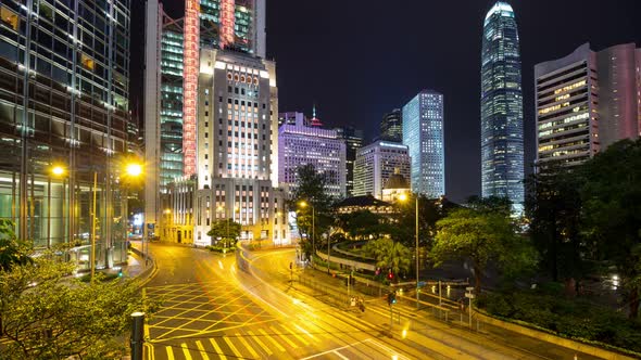 Time lapse people crossing the road in Hong Kong at night alt