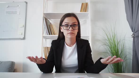 Video Meeting Frustrated Business Woman Bad Report alt