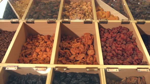 Dried Fruits and Berries.