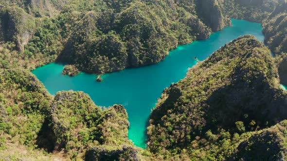 Mountain Lake Kayangan on Tropical Island Philippines Coron Palawan alt