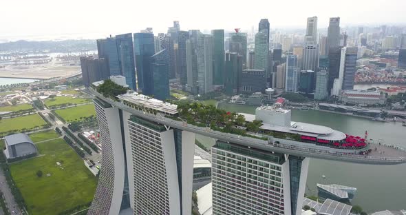 Marina Bay Sands Top Aerial Footage, Drone's Slowly Going Around the Ship, Singapore