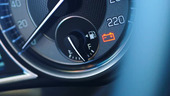 Fuel Refueling Indicator on the Dashboard