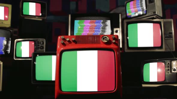 Flags of Italy and Vintage Televisions. alt