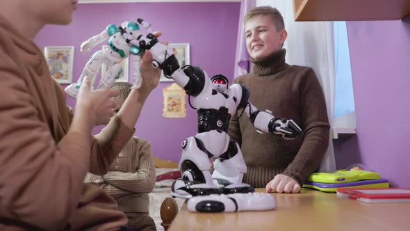 Kids Playing with Robots