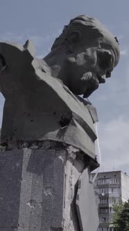 Vertical Video of the War in Ukraine  the Shot Monument to Shevchenko alt