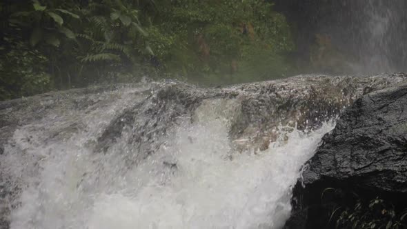 Waterfall alt