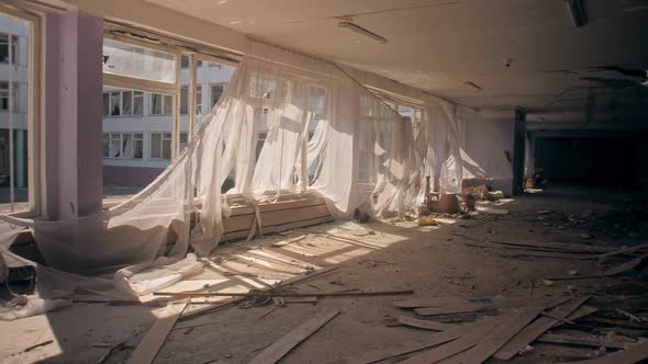 War Destroy Ruin Sun Civil Peole School Fire Bomb Rocket City Ukraine alt