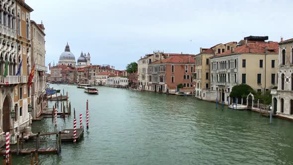 Awesome View of Water Channel in Venice alt